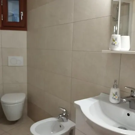 Casa Elisa Guest house Armeno