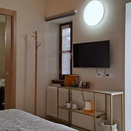 Πανσιόν Casa Elisa 3*